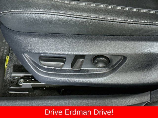 Used 2026 Toyota Camry SE FWD image 12