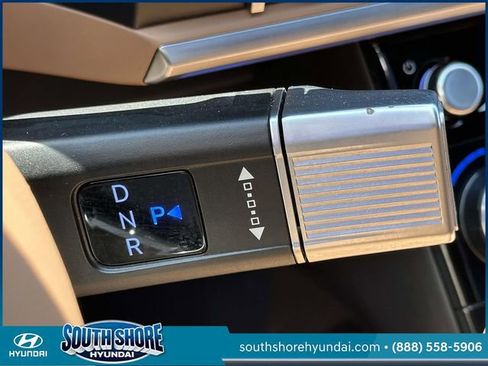 Used 2024 Hyundai Santa Fe Limited AWD/4WD image 26
