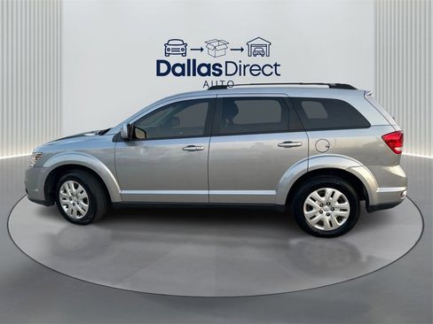 Used 2019 Dodge Journey SE image 9
