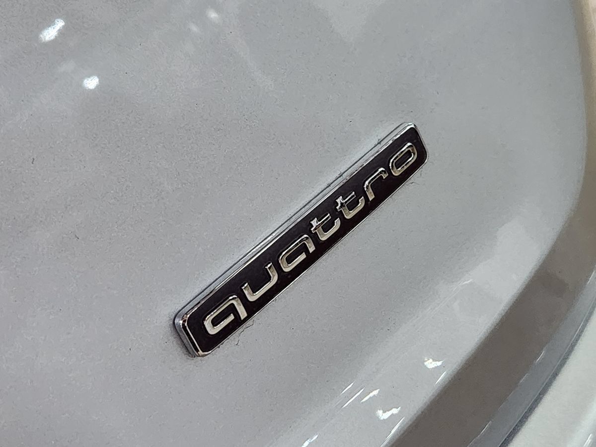 Used 2023 Audi Q7 3.0T Prestige AWD/4WD image 24