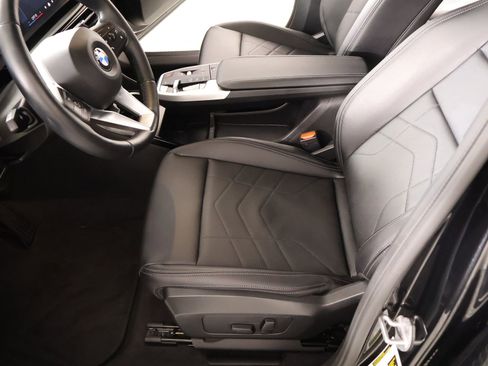 Used 2025 BMW X2 xDrive28i image 12