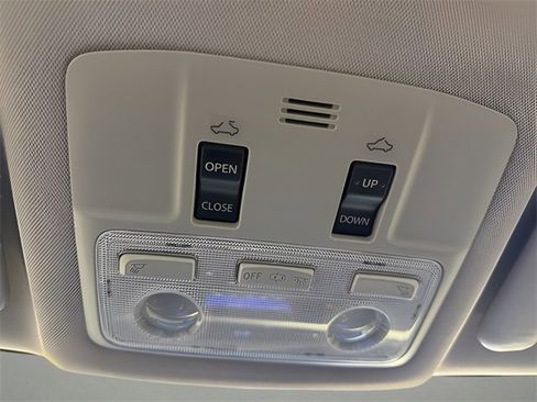 Used 2014 Toyota Corolla S image 24