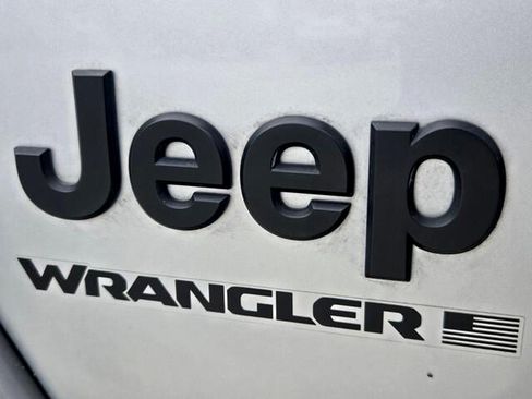 Used 2023 Jeep Wrangler Sport AWD/4WD image 14