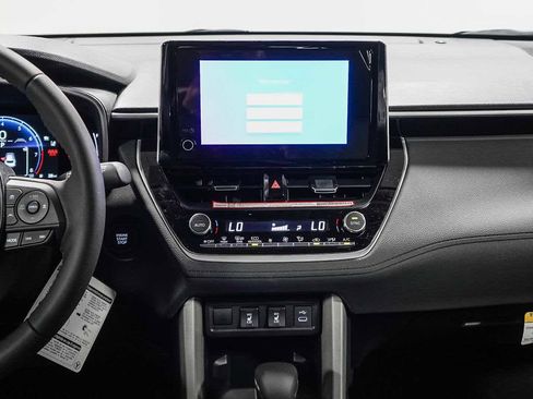 New 2025 Toyota Corolla Cross XLE image 16