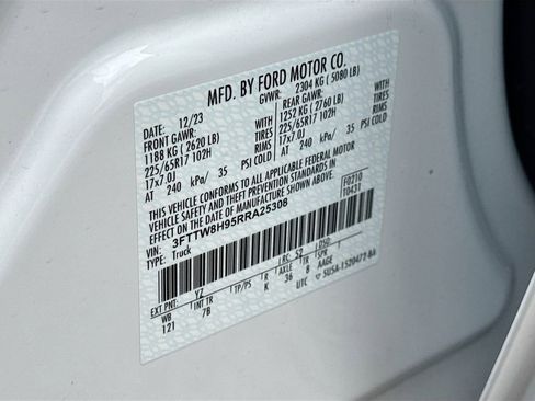 Used 2024 Ford Maverick XLT image 30