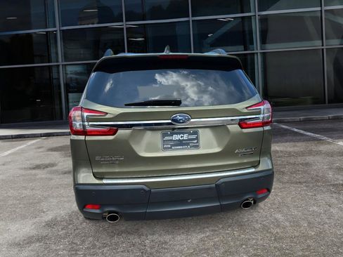 Used 2024 Subaru Ascent Limited w/ Technology Package AWD/4WD image 6