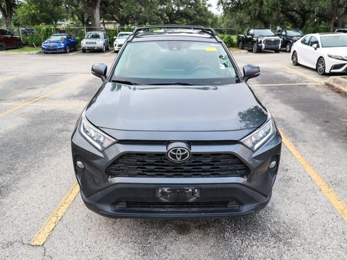 Certified 2021 Toyota RAV4 XLE FWD image 5