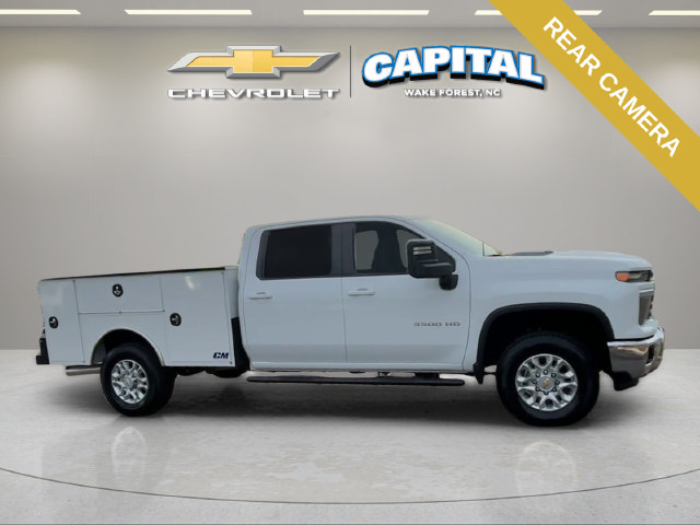 Used 2025 Chevrolet Silverado 3500 LT w/ Safety Package AWD/4WD image 8