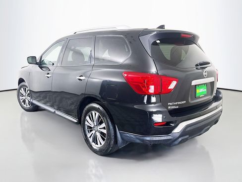 Used 2019 Nissan Pathfinder S AWD/4WD image 7