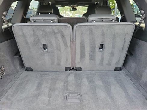 Used 2020 Audi SQ7 Premium Plus w/ Driver Assistance Package image 12