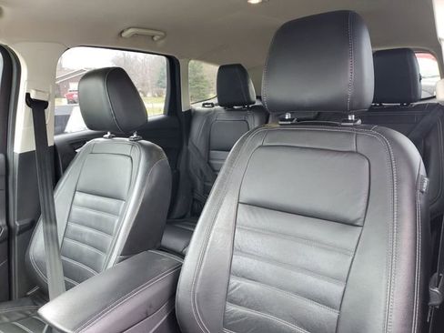 Used 2017 Ford Escape Titanium image 14