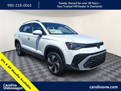 New 2025 Volkswagen Taos SE