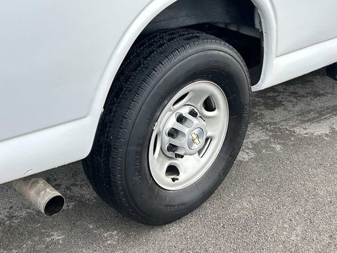 Used 2023 Chevrolet Express 3500 LS image 13