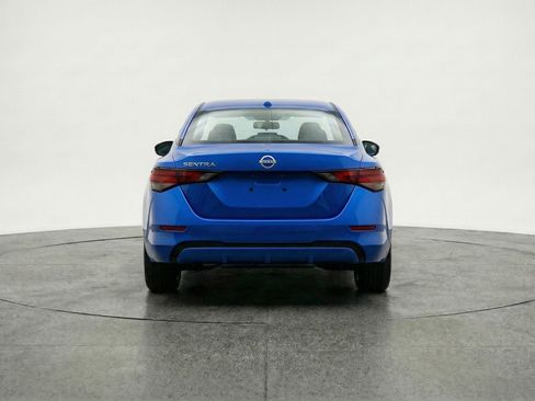 Used 2025 Nissan Sentra SV image 7