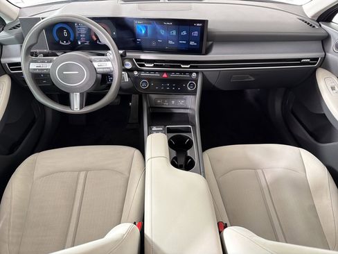 Used 2025 Hyundai Sonata SEL FWD image 14