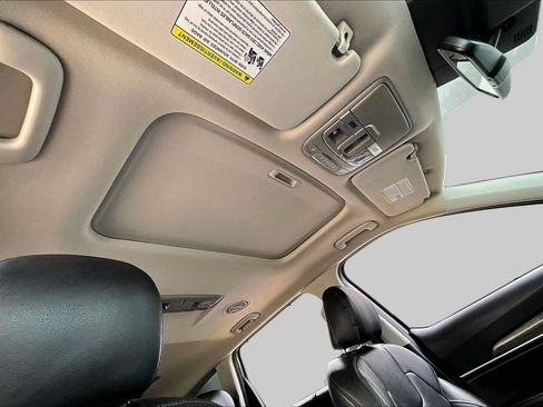 Used 2020 Kia Telluride EX w/ EX Premium Package FWD image 14