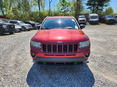 Used 2013 Jeep Compass Latitude image 8