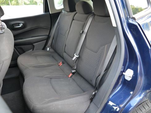 Used 2021 Jeep Compass Sport w/ Cold Weather Group AWD/4WD image 14