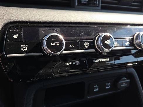 New 2026 Honda Pilot EX-L image 18