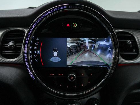 Certified 2024 MINI Cooper SE image 23