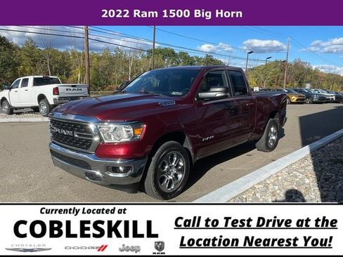 Used 2022 RAM 1500 Big Horn AWD/4WD image 3