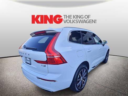 Used 2021 Volvo XC60 T6 Inscription w/ Climate Package image 3