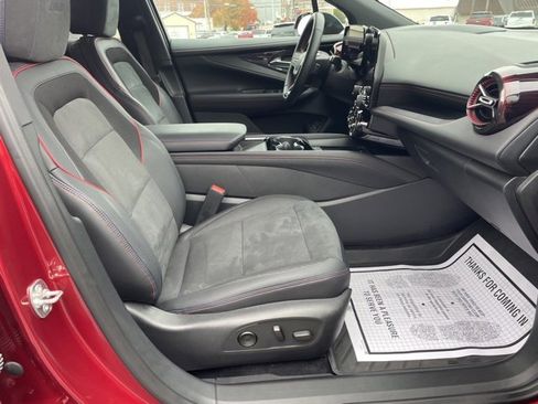 Used 2024 Chevrolet Blazer EV RS image 32