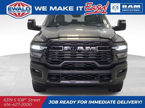 New 2025 RAM 3500 Big Horn image 10