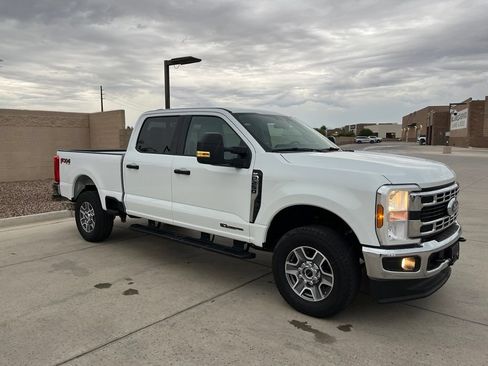 Used 2025 Ford F250 XLT w/ FX4 Off-Road Package AWD/4WD image 5