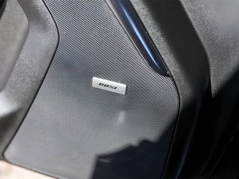 Certified 2025 GMC Yukon Denali image 22