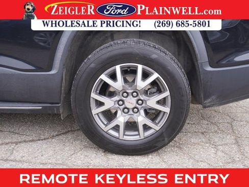 Used 2021 GMC Acadia SLT w/ LPO, Cargo Package image 9