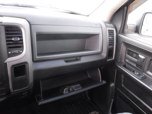 Used 2014 RAM 1500 Express image 29