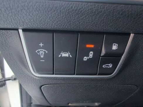 Used 2020 Kia Stinger GT2 AWD/4WD image 23
