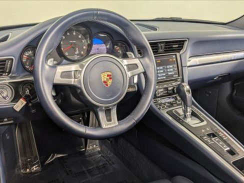 Used 2014 Porsche 911 Carrera image 21
