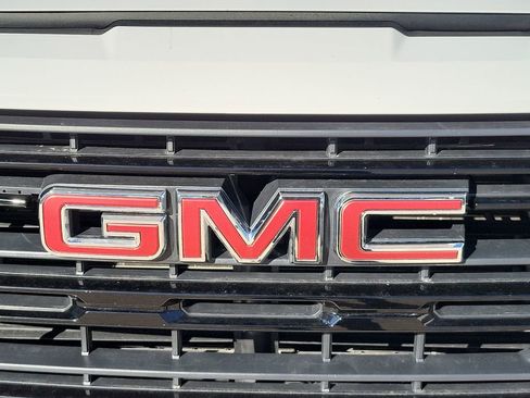 Certified 2024 GMC Sierra 1500 Elevation image 29