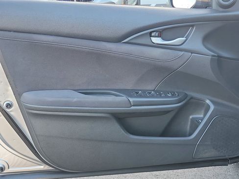 Used 2019 Honda Insight EX image 13