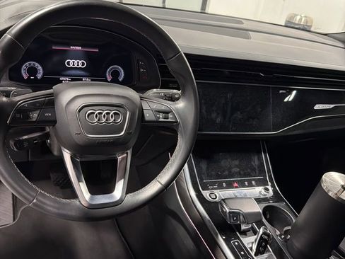 Used 2021 Audi Q8 Prestige w/ Prestige Package AWD/4WD image 12