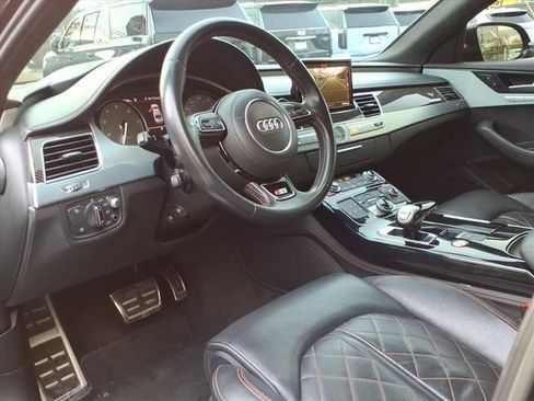 Used 2017 Audi S8 Plus w/ Dynamic Package image 12