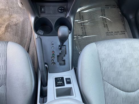 Used 2010 Toyota RAV4 4WD V6 image 21