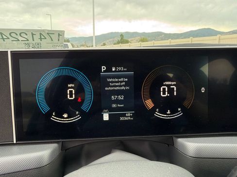 Used 2025 Hyundai Sonata SEL FWD image 21