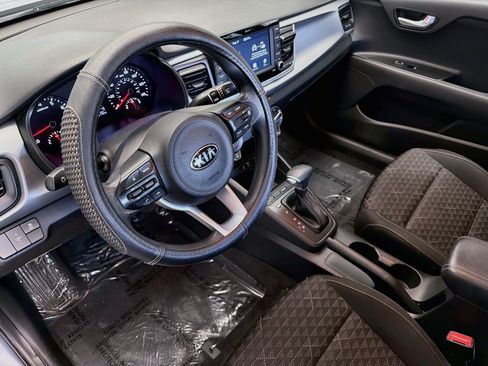 Used 2020 Kia Rio S FWD image 7