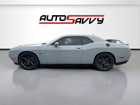 Used 2021 Dodge Challenger R/T w/ Performance Handling Group image 4