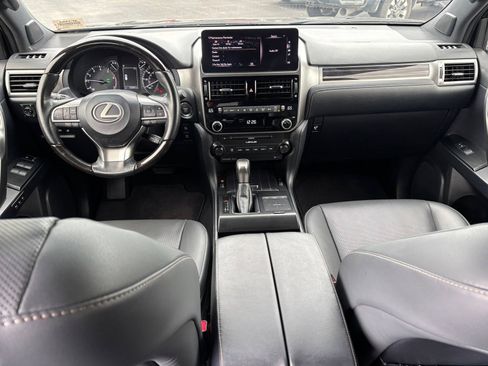 Used 2023 Lexus GX 460 Premium w/ Premium Package AWD/4WD image 35