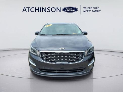 Used 2020 Kia Sedona EX FWD image 2