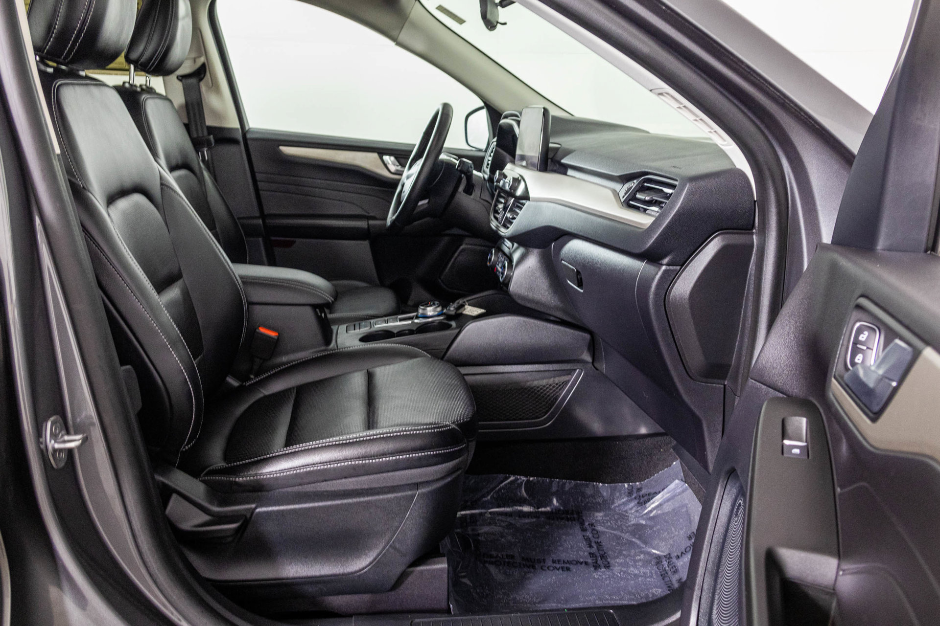 Used 2021 Ford Escape SEL FWD image 46