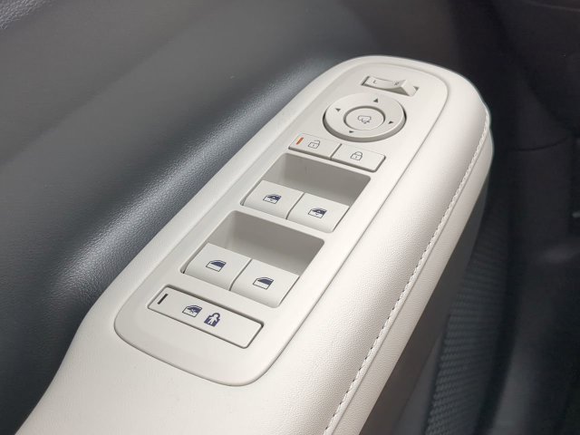 Used 2024 Hyundai Santa Fe Limited FWD image 26