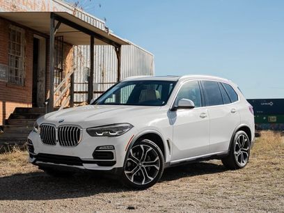 Used 2021 BMW X5 xDrive40i w/ Premium Package