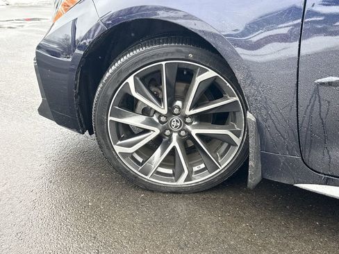 Used 2020 Toyota Corolla SE w/ SE Premium Package image 27
