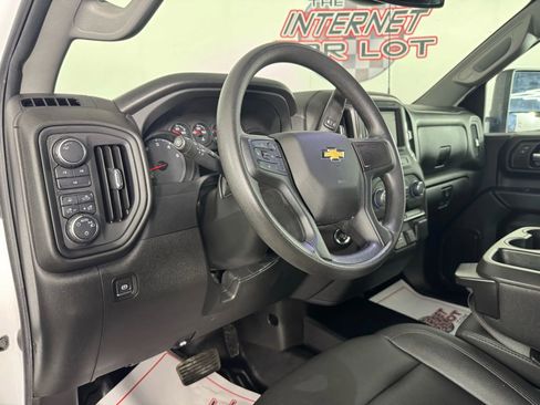 Used 2024 Chevrolet Silverado 3500 W/T w/ WT Convenience Package image 10