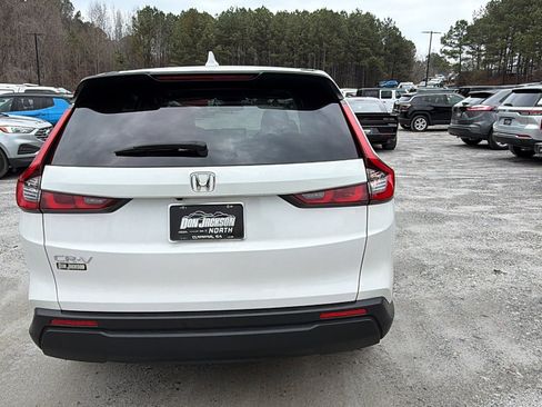 Used 2025 Honda CR-V EX image 9